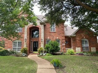 2525 Cambridge Dr, Heath, TX 75032