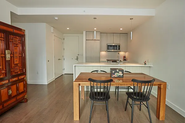 Rented by Brown Harris Stevens | media 9