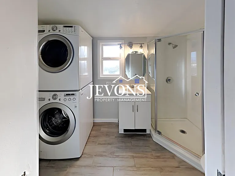 3303 S Ainsworth Ave #A — Photo 23