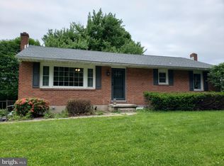 474 Ontelaunee Dr, Shoemakersville, PA 19555