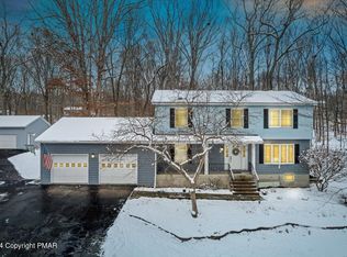 2256 Campanile Ct, East Stroudsburg, PA 18301