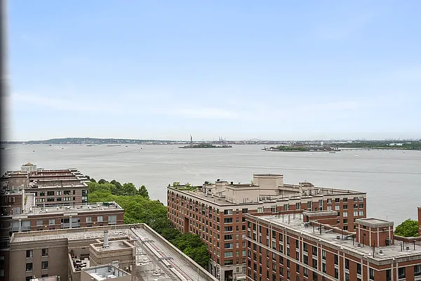 Rented by Douglas Elliman | media 2
