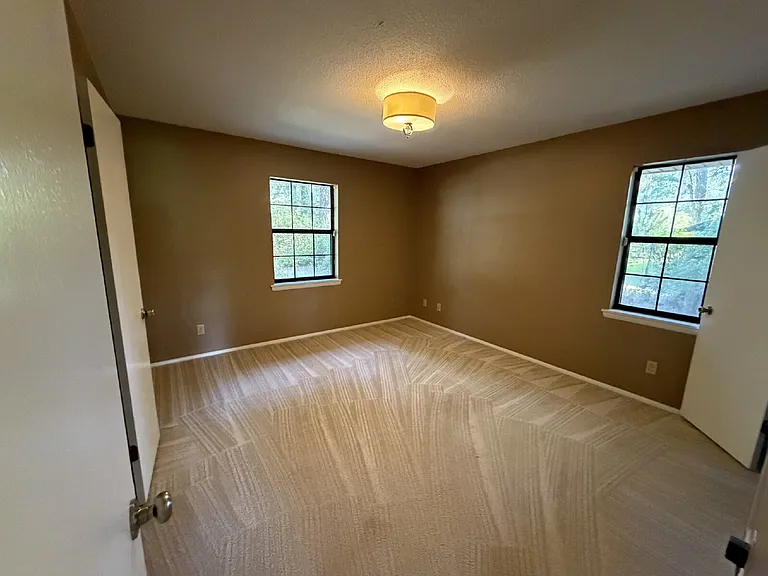 307 Kuwe Trl — Photo 8