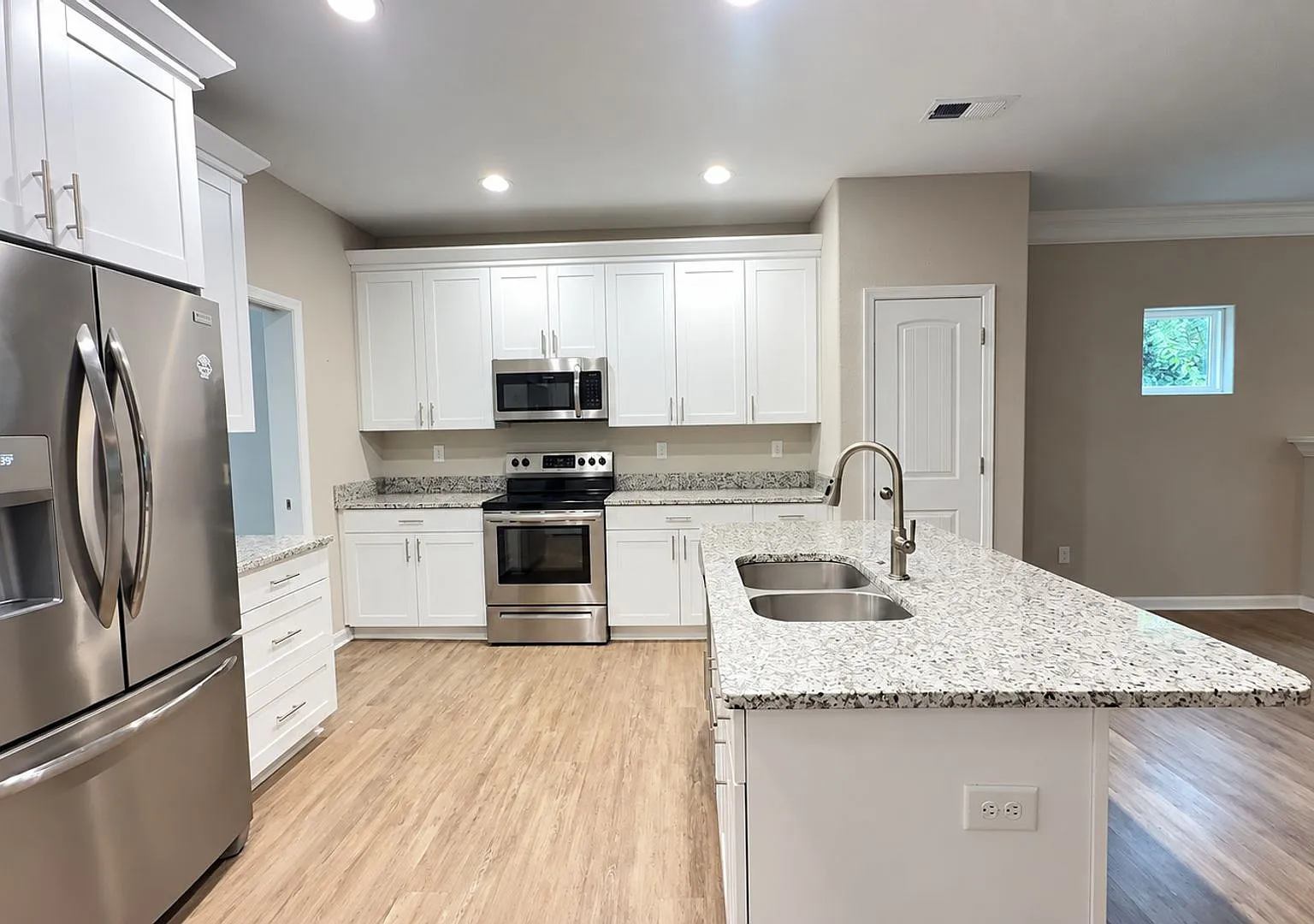 Spacious 4-Bedroom Norfolk Home with 2-Car Garage & Flexible Bonus Space — Photo 3