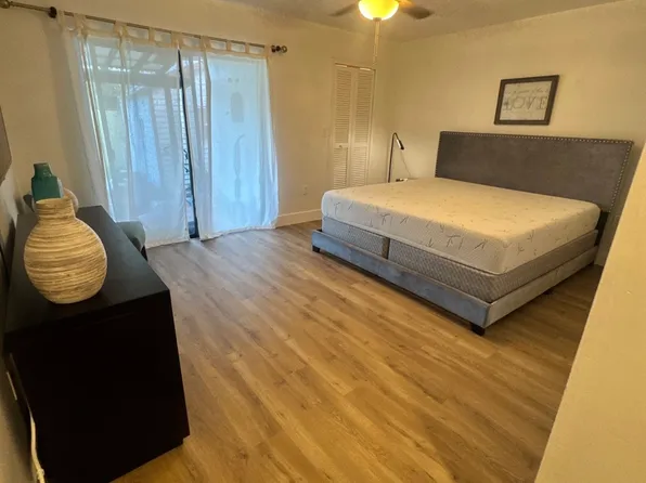 11450 SW 75th Ter, Miami, FL 33173