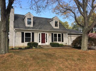 176 E Schrock Rd, Westerville, OH 43081