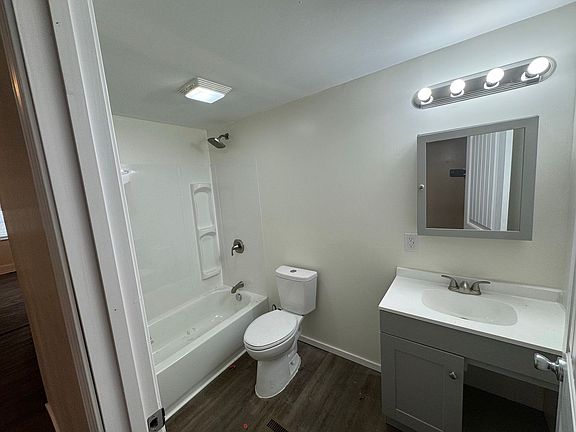 4th image of 7216-7218 Pennsylvania Ave #7218-A-1F