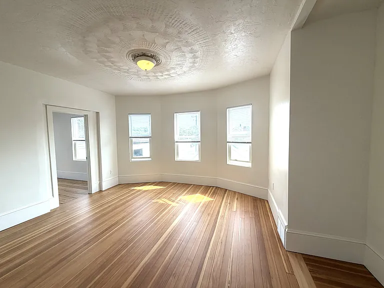 1808 River St #2 — Photo 3