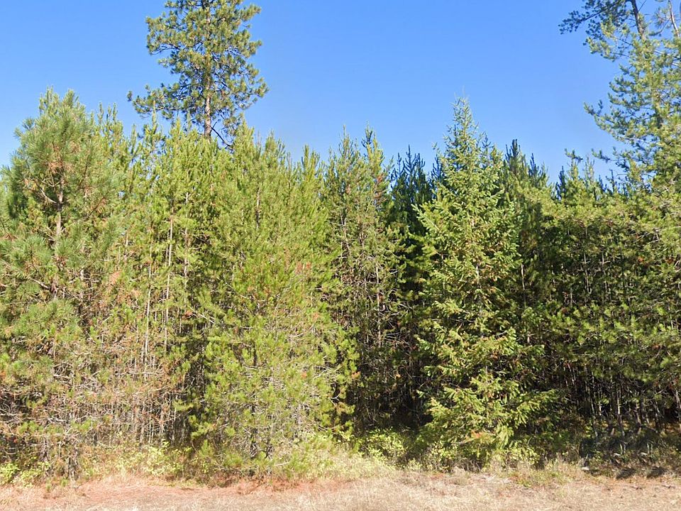 2nd image of 755 Tweedie Rd