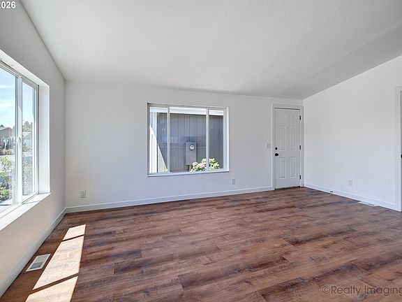3rd image of 11105 Main St NE Unit 14