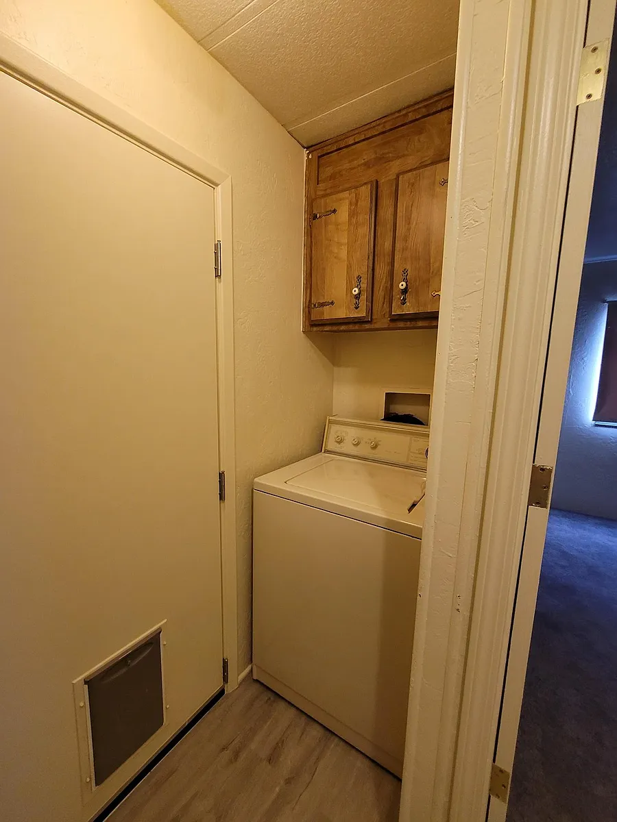 Laundry room - 5240 N Hondo Dr