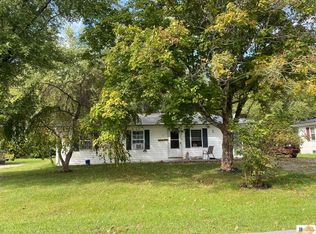 211 Redwood St, Glasgow, KY 42141