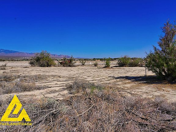 3rd image of 2870 Anza Pl