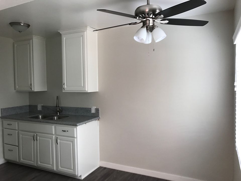 1st image of 1900 Harbor Ave APT C