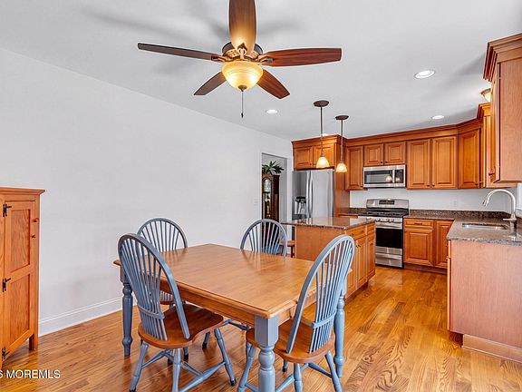 2nd image of 368 Leesville Road