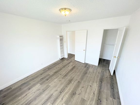 2nd image of 3482 Hyde Park Blvd #0