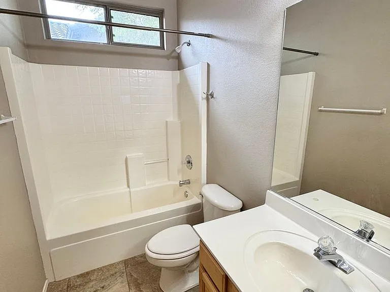 40228 N Patriot Way — Photo 32