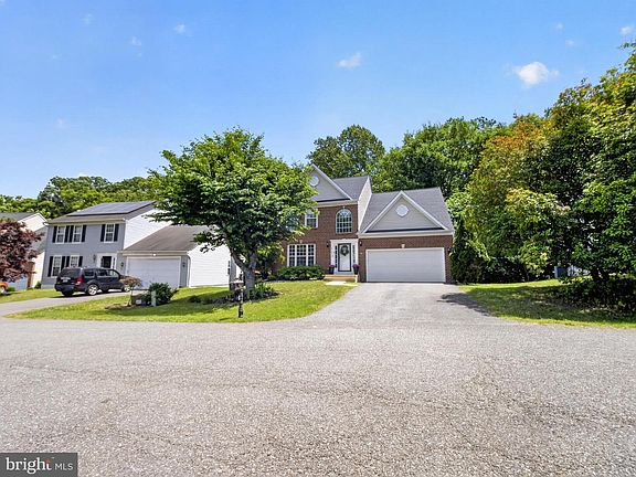 2nd image of 10105 Milwaukee Ct