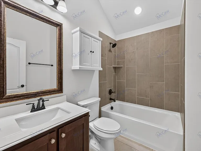 1416 Alexander Dr — Photo 18