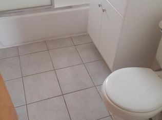 8701 S Clyde Ave APT 2B, Chicago, IL 60617