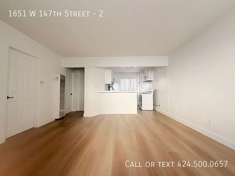 Spacious 2 Bed / 1 Bath | $2,295/mo Gardena, CA — Photo 2