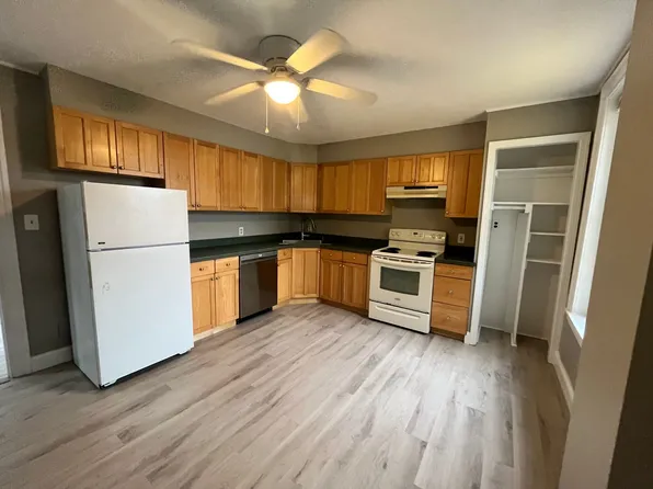 911 Fayette St Floor 2, Conshohocken, PA 19428