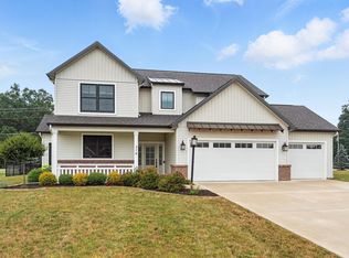 379 Alderberry Ct, Fort Wayne, IN 46845