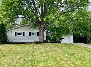 2644 Windy Hill Dr, Pepper Pike, OH