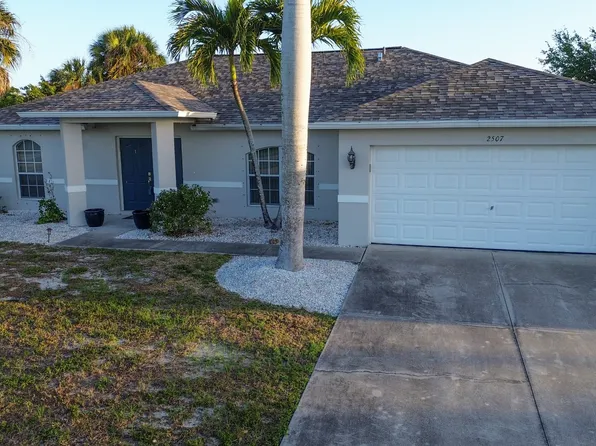 2507 Embers Pkwy W, Cape Coral, FL 33993