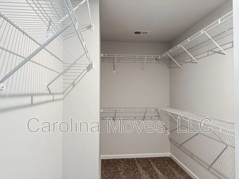 506 Poinsett Bridge Way — Photo 11