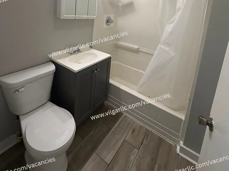 3910 Deodar St — Photo 13