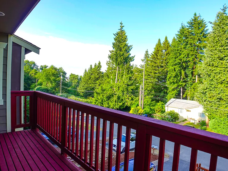 5451 32nd Ave SW #B — Photo 17