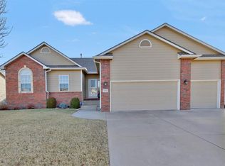 4214 N Dellrose Cir, Wichita, KS 67220