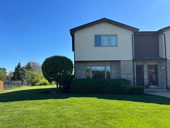 2nd image of 819 Sojourn Rd