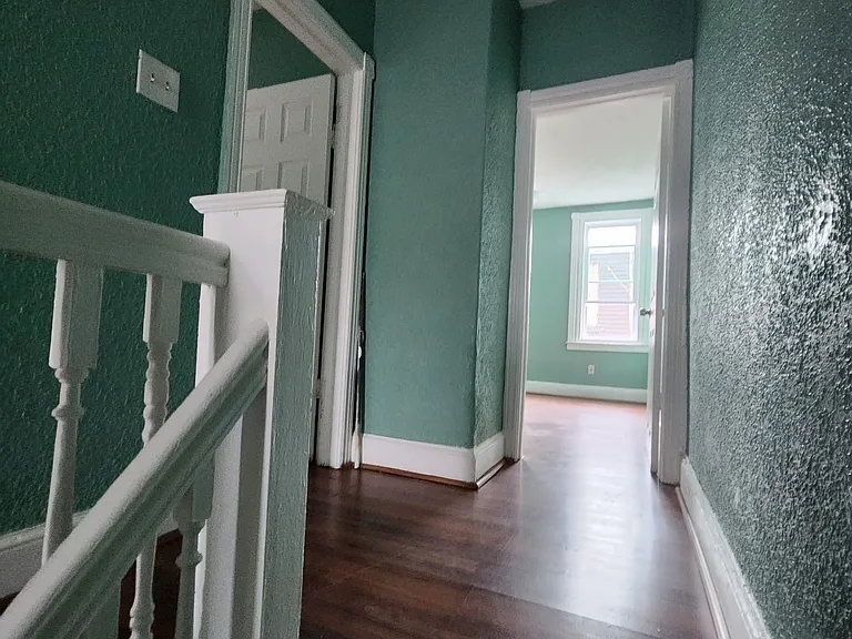 3926 N Franklin St — Photo 10