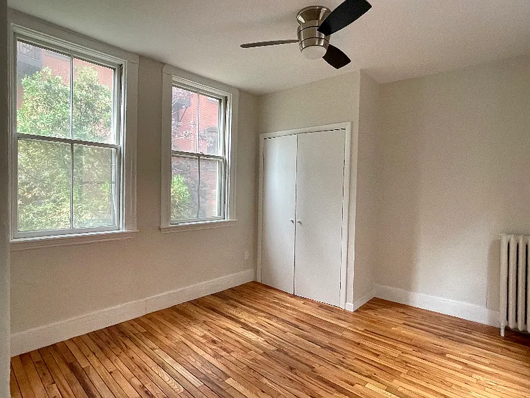 13 Anderson St #2 — Photo 6