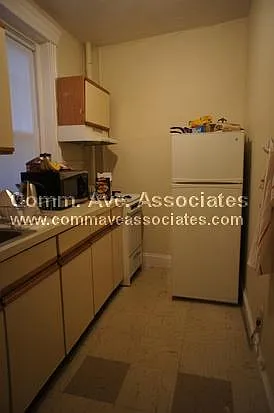 368 Riverway #10