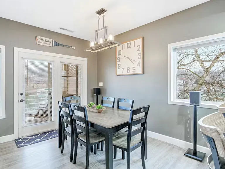 250 Emerald Bay Dr #2C — Photo 4