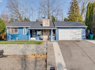 8874 SE Owen Dr, Happy Valley, OR 97086