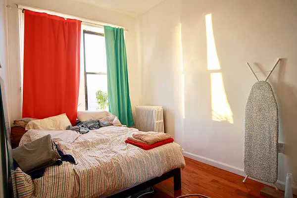 Rented by Grand & Co. | media 12