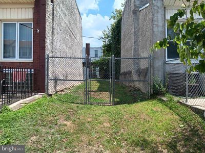 6553 N Woodstock St, Philadelphia, PA, 19138