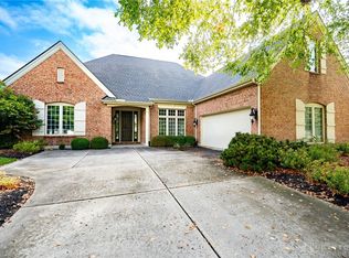 1248 Club View Dr, Dayton, OH 45458