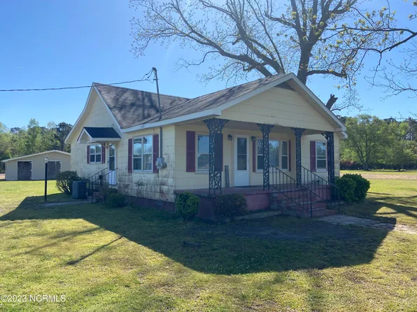 1408 Watering Pond Rd, Pink Hill, NC 28572