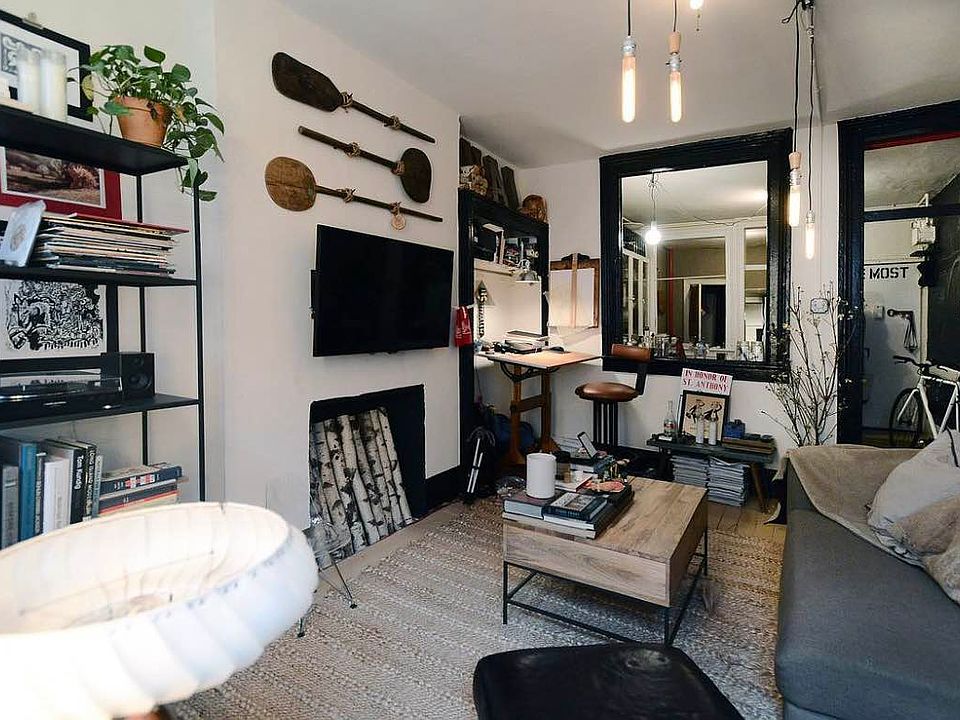 1st image of 180 Prince St APT 7