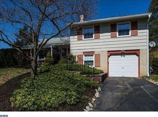 135 Anbury Ln, Willow Grove, PA