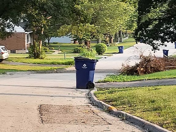 5th image of 3031 Airway Ave