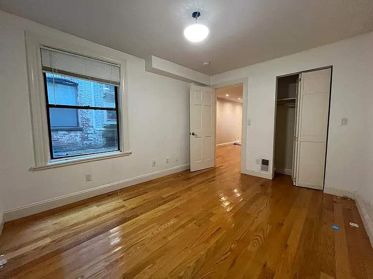 61 Joy St #1F — Photo 4