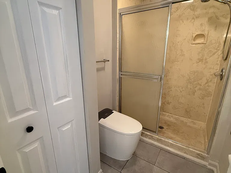 84 Lake Fairgreen Cir — Photo 18