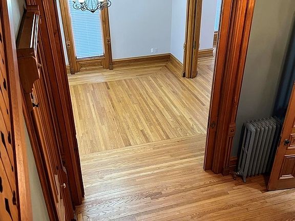 5th image of 206 S Huron St #1