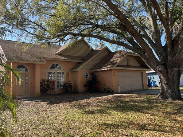 2011 Darlington Oak Dr, Seffner, FL 33584